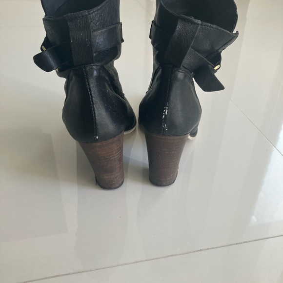 Booties - Picture 3 of 4